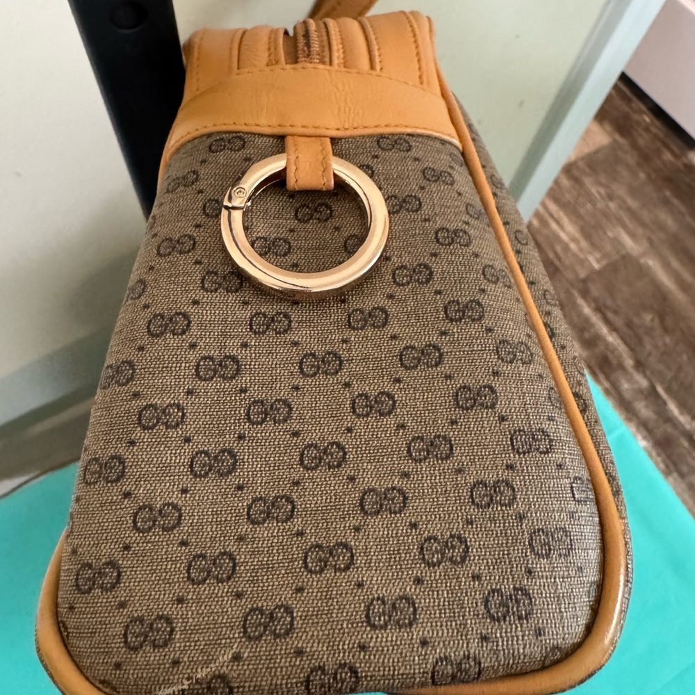 Gucci Micro Logo Beige and Taupe Handbag - Picture 5 of 14